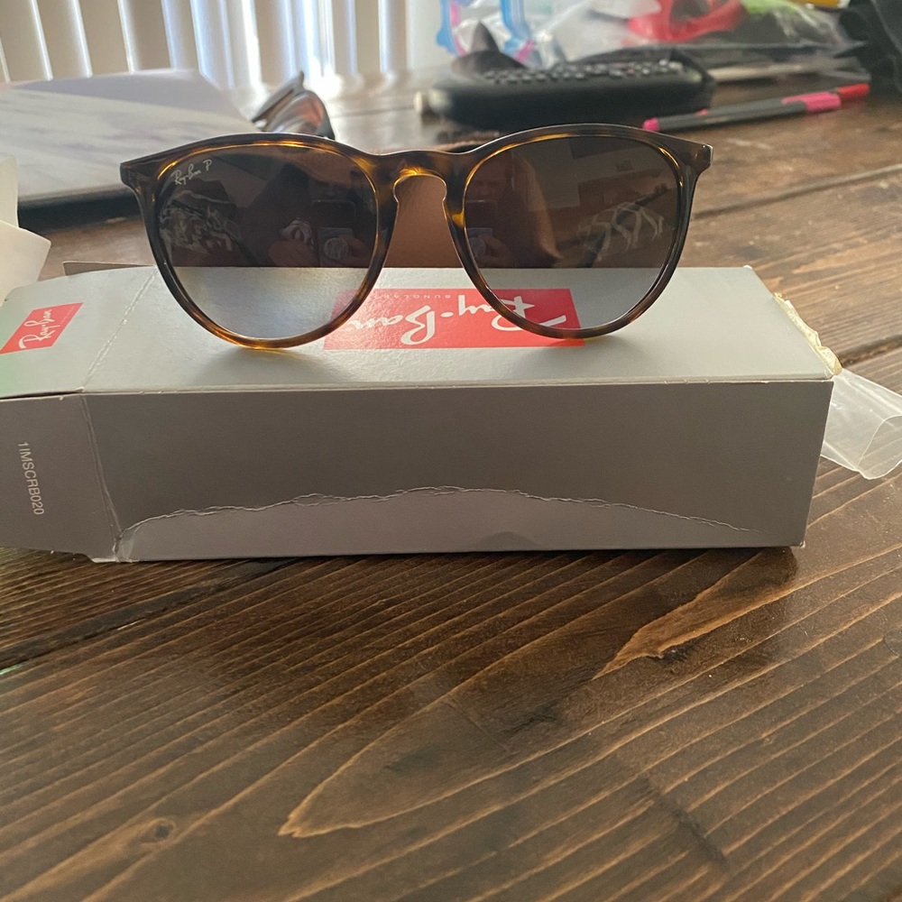 Erika classics. Polarized  Ray-Bans